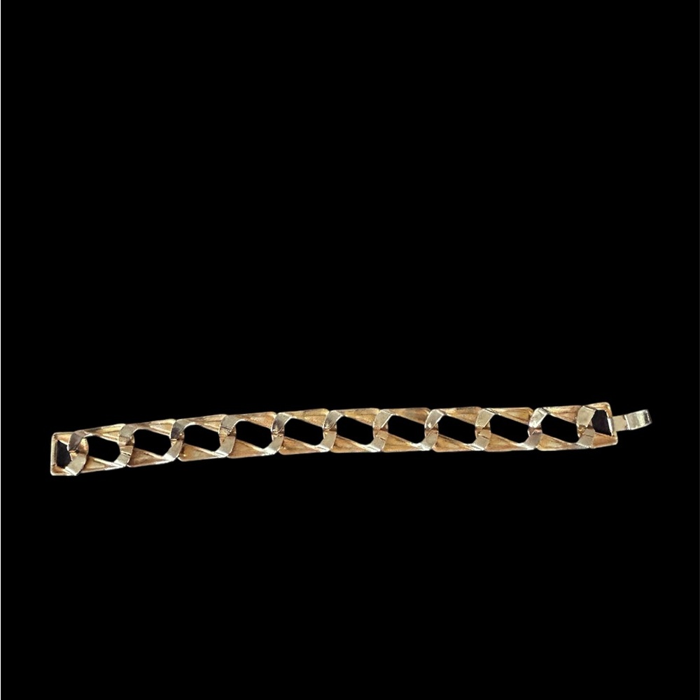 Vintage Gold Tone Geometric Open Link Chain Bracelet with Black Enamel Detail - Picture 5 of 6